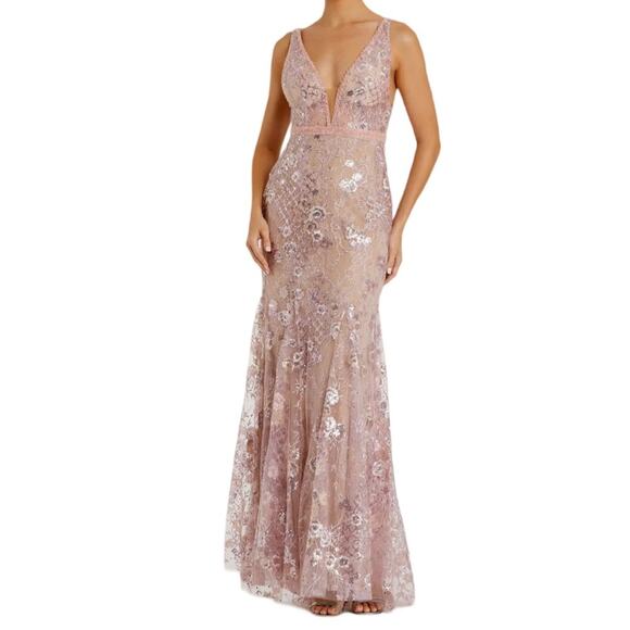 Mac Duggal Dresses & Skirts - Mac Duggal Rose Pink Floral Embellished Sleeveless Plunge Neck Gown Women’s Sz 4